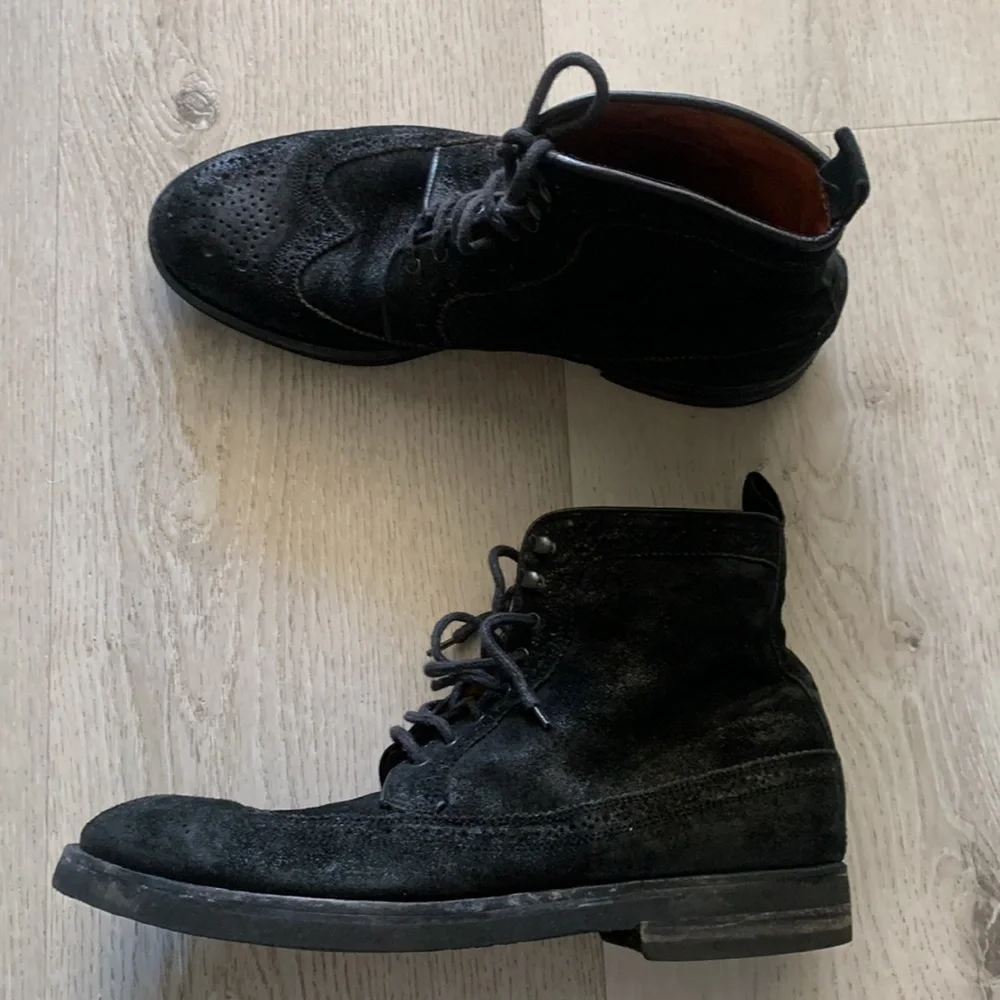 Antonio Maurizi lace-ups booties suede wingtip made in Italy black‎ distressed